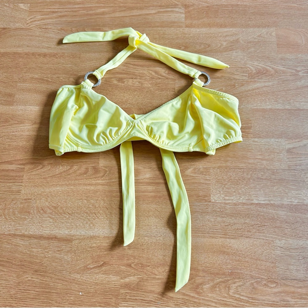 Venus Yellow bikini top w gorgeous silver ring detail Size S Sz 32C, 34B, 36A - Picture 2 of 7